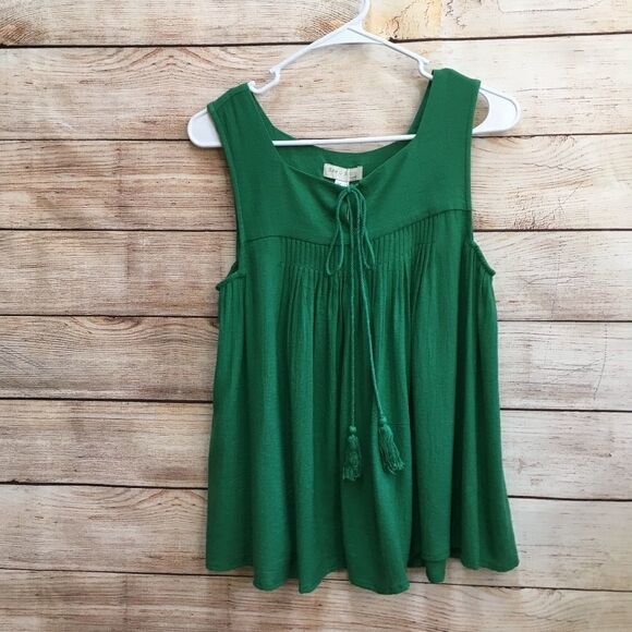 NEW WITH TAGS ANTHROPOLOGIE SEE U SOON TOP IN GREEN - Picture 1 of 7